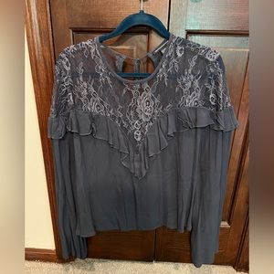 American Eagle Half Lace Loose Crop Top